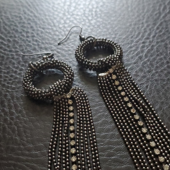 Dangle earrings - Picture 3 of 7